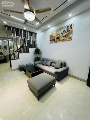 BÁN NHÀ TÂN MAI – HOÀNG MAI, PHÂN LÔ MẶT NGÕ THÔNG, Ô TÔ ĐỖ CỬA, NHÀ 4 TẦNG NỘI THẤT ĐẸP.