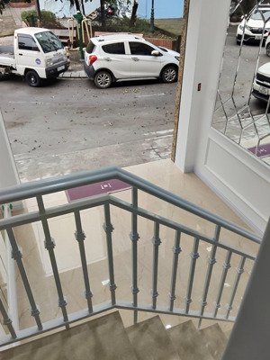 bán nhà mặt phố cầu giấy giá siêu hời 29,8 tỷ, 45m2 - 2 mặt đường trước sau 3 ô tô đỗ