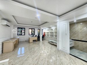 cho thuê nhà mặt phố lê thánh tôn, 100 triệu, 462 m2, view đẹp hot!