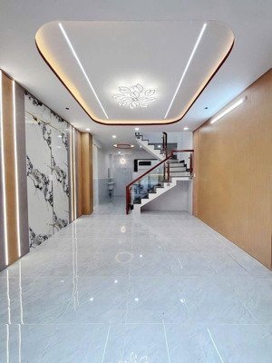 bán nhà vân canh - gần ubnd xã - khu vực trung tâm - gần nhiều trường học