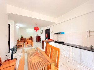 bán cc ciputra, tây hồ, 73m2, 5.5 tỷ 2pn + 2wc, tầng cao, nội thất cơ bản, trung tâm tây hồ