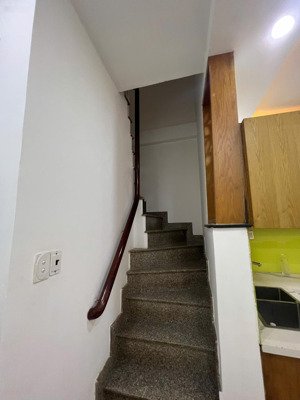 chủ cần bán gấp nhà đường ni sư huỳnh liên,p10,q tân bình, dt 70m2, giá 7,8 tỷ thương lượng