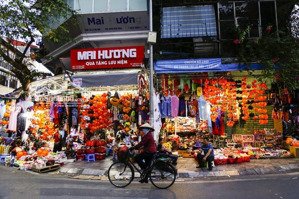 kinh doanh thời trang mặt phố hàng cân - dt 35m2*3t - mt 5m - trung tâm phố cổ