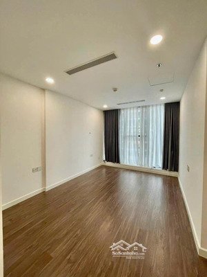 căn hộ 3pn duy nhất sunshine sky city, nội thất cơ bản, giá 18tr/tháng