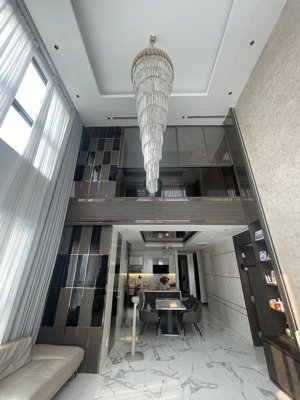 bán căn hộ duplex starlake, tầng cao view đẹp, hướng nam mát mẻ, thiết kế đẹp, nội thất cao cấp