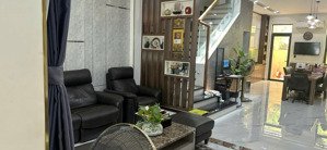 bán nhà phố kđt lakeview city quận 2 5x20m, 4 tầng, full nội thất giá chỉ 20.19 tỷ