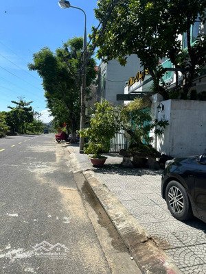 bán đất mt hoài thanh 7 tỷ/94.2m2, gần đh kinh tế, mỹ an, ngũ hành sơn