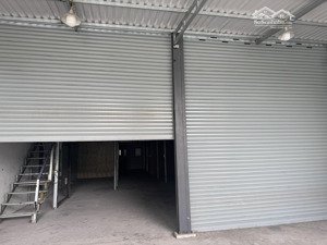 bán nhà kho 2 thửa đất liền kề có sổ hồng đầy đủ