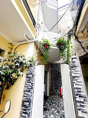 giá đầu tư - nhà kim ngưu dân xây 4pn sáng thoáng, ngõ 3 gác, xây tòa chdv đẹp dt 46m2x4t, 7tỷ