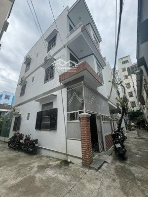 bán căn nhà 3 mặt tiền trung tâm thành phố nha trang - đường hoàng hoa thám, giá cực tốt