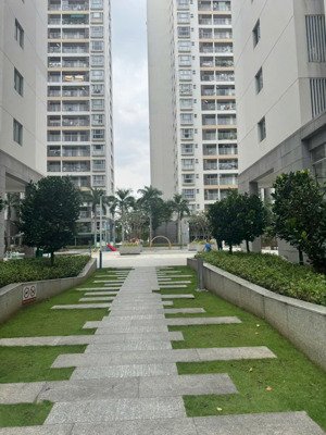 cần bán căn hộ scenic valley 1, 9,05 tỷ, 110m2, 3pn, 2wc. liên hệ ms kim 