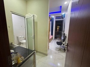 siêu phẩm ban công view landmark siêu mát tách bếp full nội thất cách quận 1 2p đi xe