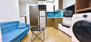 gấp! bán toà ccmn phố cầu giấy 71m2*7t tm mặt ngõ cách phố 50m, dòng tiền 850tr/năm.