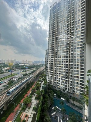 chủ thân gửi bán căn 3pn2wc 100m2 - lầu 1x - ntcđt - lh e: trúc