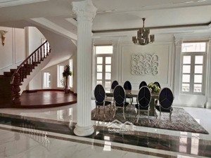 đẳng cấp quý tộc quận 7 - tọa lạc tại himlam sát kiều đàm - quận 7 - gần 600m2 - chỉ 85 tỷ