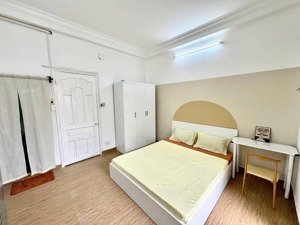 bán nhà hxh sát vách đh hutech 5 tầng 9 phòng khép kín, hẻm thông khu dân trí, cần hỗ trợ bank gấp