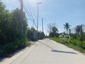 đất mt ql1a p. cam nghĩa - tp cam ranh dt 2850m2 ngang 20m dài 145m giá 67tr/m2 tiện kinh doanh