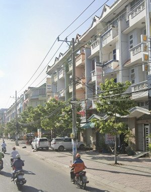 siêu hiếm - mặt tiền tạ quang bửu - kinh doanh nhộn nhịp - 17 tỷ