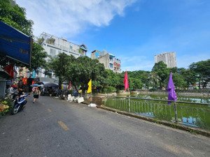 bán nhà phố định công mới xây, ngõ thông ô tô tránh, kinh doanh đẹp, 40m 5 tầng chỉ 9.2 tỷ.