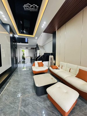 nhà 3 tầng mặt tiền nguyễn huy tự , mới full nội thất hiện đại