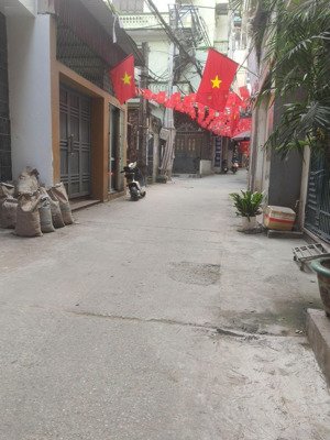 bán nhà xuân đỉnh 34m2, gần ô tô tránh, nhỉnh 7 tỷ