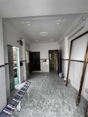 cho thuê nhà trọ tại đội cung, 3,8 triệu, 17m2, mặt tiền 8m, ngõ rộng 8m, hàng hiếm tại q11, hcm