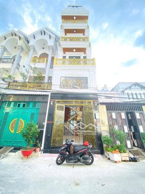 nhà mặt tiền 65m2 có thang máy cao cấp