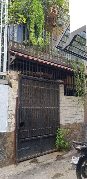 bán nhà 2 tầng 4pn, giá nhỉnh 5 tỷ hẻm 62 lâm văn bền, phường tân kiểng, quận 7 cách hxh vài bước
