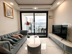 cho thuê sunshine sky city q7, 2pn 2wc, full nội thất đẹp, tầng cao. giá chỉ: 17 triệu/tháng