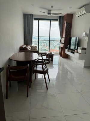d''lusso 2pn trục đẹp view sông, phong thủy đón nắng sáng, giá tốt