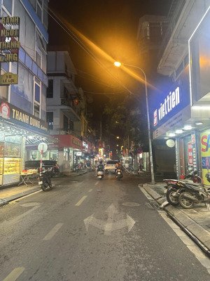 bán nhà mặt phố hoàng hoa thám trung tâm hà đông diện tích: 150m2 mặt tiền 6m xây 6t