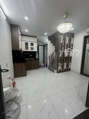 21m 4 tầng kiên cố chỉ nhô 4 tỷ, giờ kiếm đâu ra?