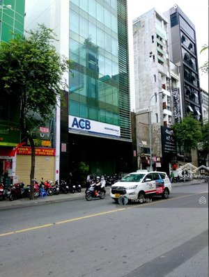 gía cực tốt! bán nhà mặt tiền đường 3 tháng 2 phường 12 quận 10 dt: 7.2mx27m cn: 220m²( đất trống )