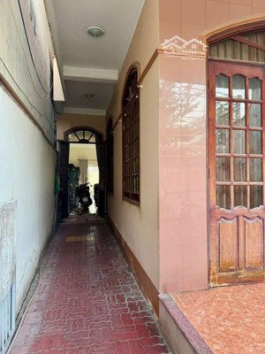 bán nhà 3 tầng hẻm ô tô 5m đường nguyễn biểu - p. vĩnh hải - tp. nha trang