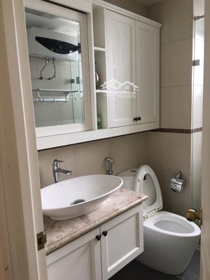 cần cho thuê căn hộ riverpark 1, phú mỹ hưng, 140m2, giá 35tr