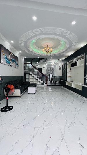 cơ hội sở hữu nhà 2 tầng đẹp hẻm 4m ngay huỳnh tấn phát - 63m2, nhỉnh 5 tỷ