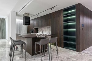 bán căn hộ tầng 2 khu tập thể nghĩa tân, gần công an phường. full nội thất, giá 4,5 tỷ