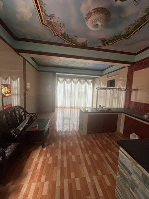 cho thuê nhà 50m*6 tầng, thang máy, mặt phố nguyễn văn tuyết, đống đa, giá 35 triệu (tl).