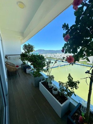 cho thuê căn hộ penthouse thuộc tòa nhà indochina riverside đà nẵng