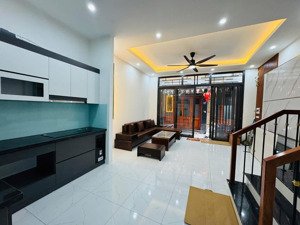 chính chủ cần bán nhà mỗ lao, trần phú, hà đông, nhà mới đẹp hiện đại, ô tô đỗ 10m