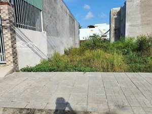 chủ kẹt bank cần bán gấp đất ở đường 27, hiệp bình chánh, thủ đức 59m2 chỉ 1,68ty. sổ hồng riêng.