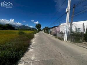 Bán đất tặng nhà cấp 4 Vĩnh Trung mặt tiền lớn 19m, đường rộng ô tô vào đến đất