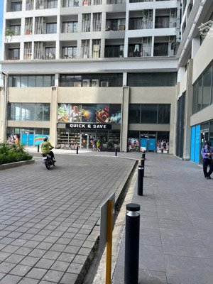 cần cho thuê căn hộ officetel lavida plus q7 dt 28m2, nhà sạch đẹp, view thoáng mát.