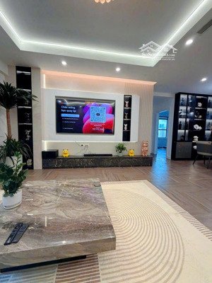 em bán quỹ căn 85m-95m-105m gồm 2pn-3pn sẵn sổ đỏ, giá tốt nhất tt , không báo ảo câu view