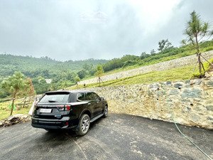 diện tích 200-300m2. 43 khu phú mãn ( nay thuộc phú cát mới