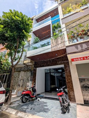 nhà đẹp khu phân lô lê chân, đường rộng 11m