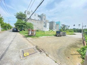 bán đất thạnh lộc 37 (4,75mx18m) đường 6m 1/ bờ kênh cực đẹp