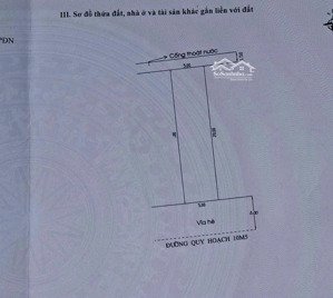 đường 10.5m đàm văn lễ ngay cổng phụ bên xe trung tâm kinh doanh sầm uất