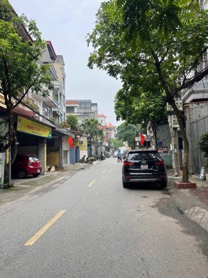 hiếm,phố trạm,50m2,ô tô 7 chỗ,nhỉnh 9 tỷ,đàm quang trung,cổ linh,giá sinh lời, vị trí đỉnh