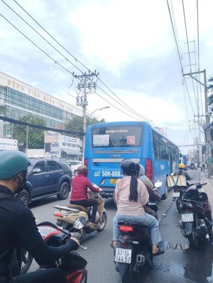 bán nhà âu cơ - lê đại hành 105m2 - 7 tầng thang máy - hxh 8m chdv có dòng tiền cao pccc đầy đủ